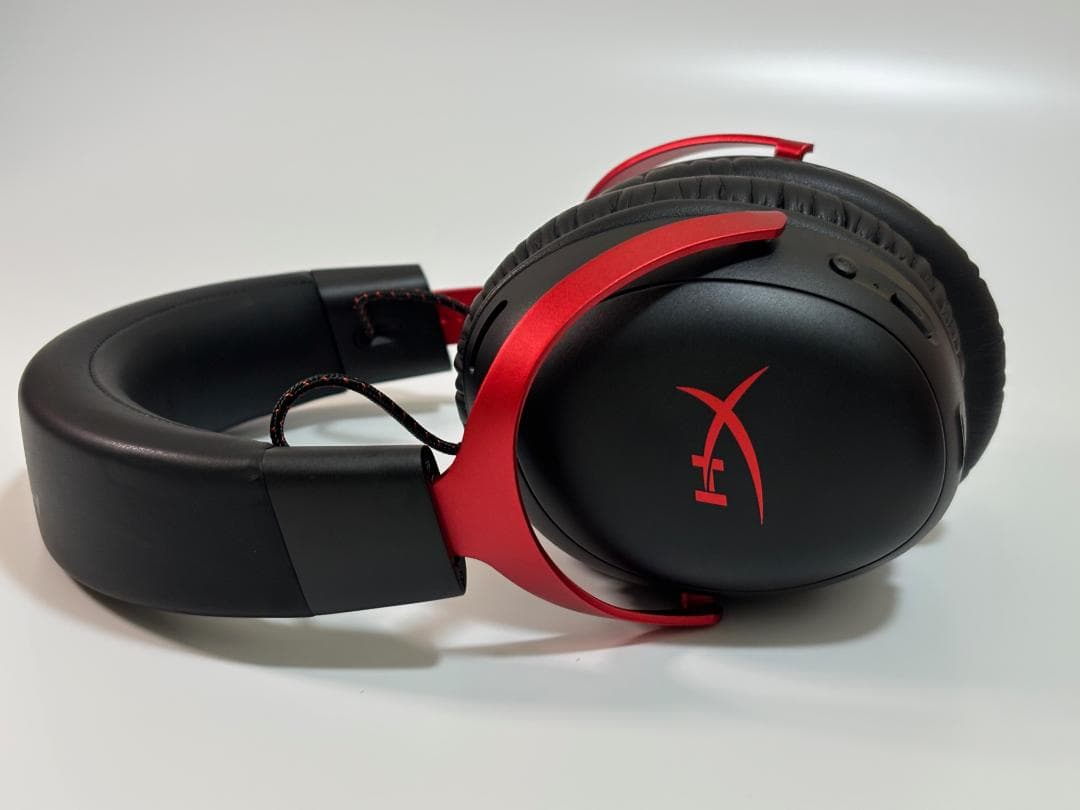 参考用　HyperX Cloud III Wirelessゲーミングヘッドセット