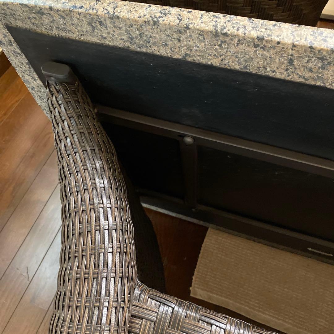 【美品】御影石（花崗岩）天板のセンターテーブル　コストコ　リゾートホテル風