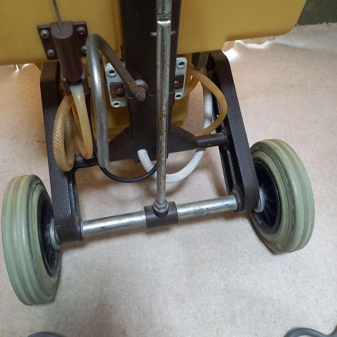 魔法でキック 蔵王産業 カーペット洗浄機 CIMEX CR48SPR