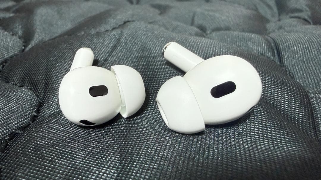 e*4様 ★300円~スタートAirPods Pro第2世代USB-C ケース【