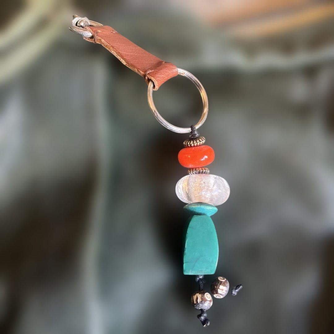 MARNI ダークグリーン ショルダーバッグ(チャーム付き)