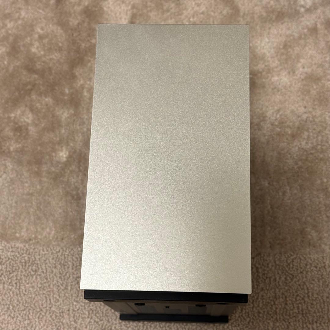 LIAN LI A4-H2O PCケース