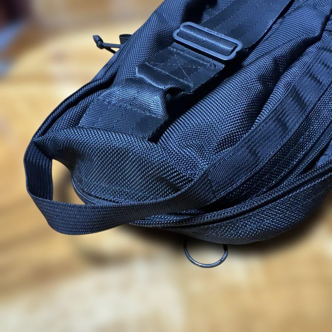 バッグ BRIFING SLING BAG