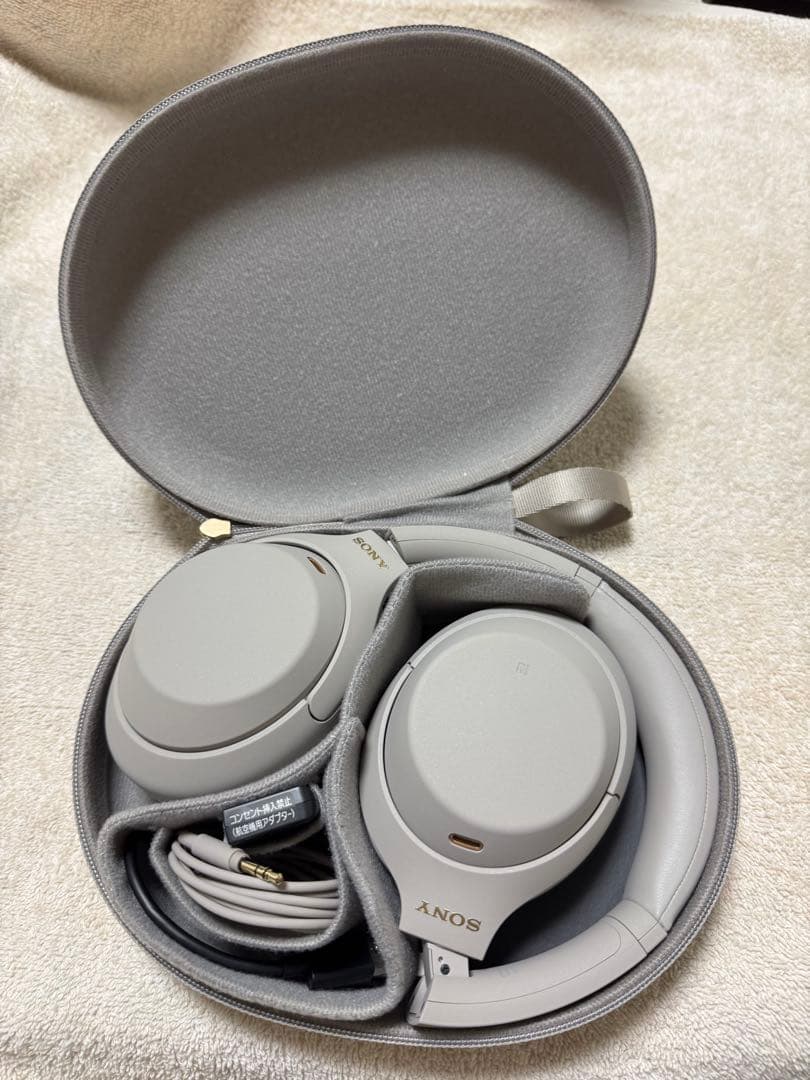 【極美品】SONY WH-1000XM4 ワイヤレスヘッドホン