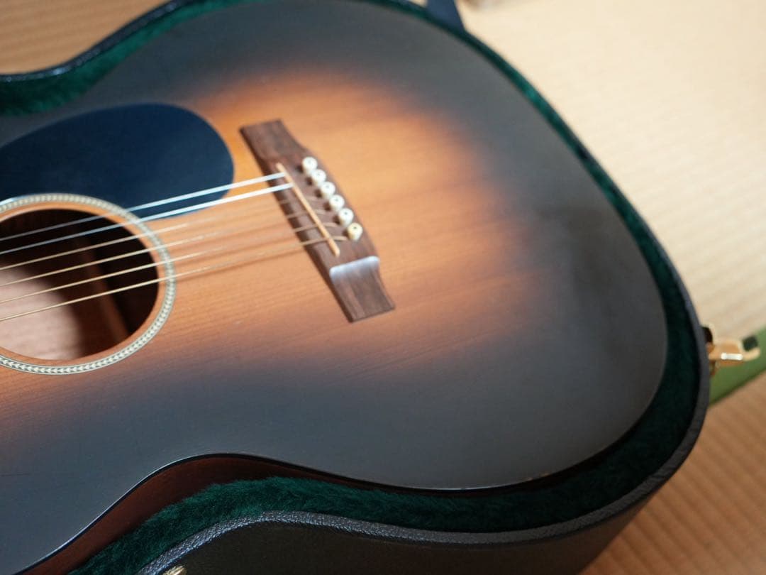 Martin アコースティックギター　CTMOOO-M SB TC