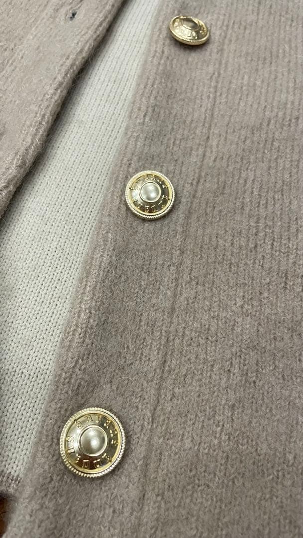 アニュアンス カシミアブレンド ノーカラーニットジャケット ベージュ