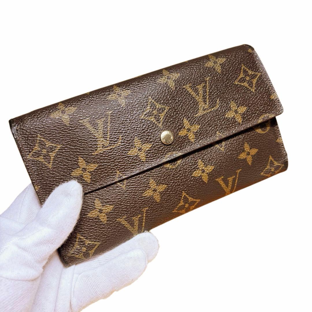 ルイヴィトン ポルトフォイユ インターナショナル モノグラム 三つ折り 長財布