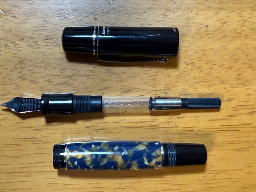 万年筆　DELTA デルタ　オールドナポリ　F 中古品　＊追記あり