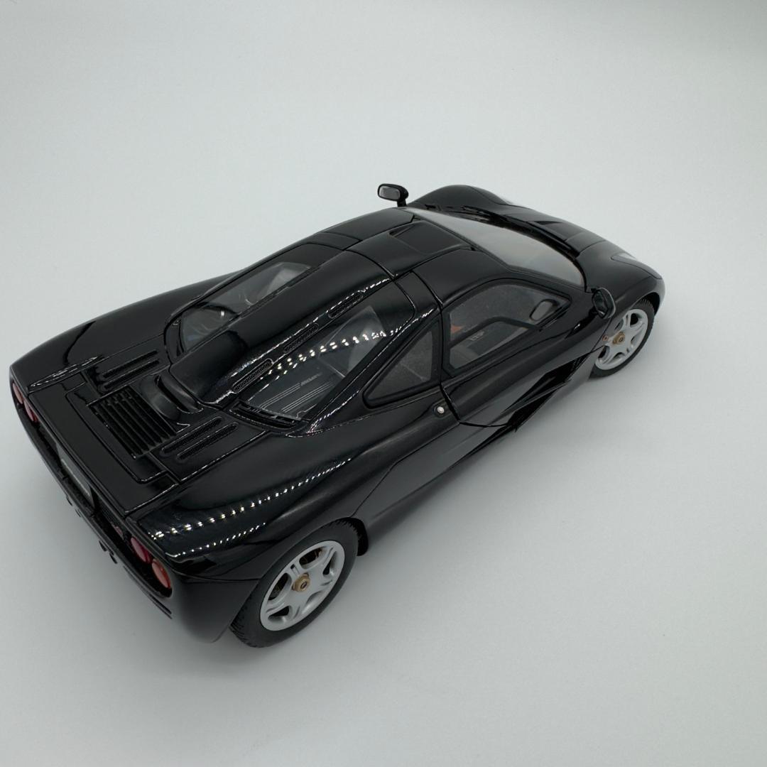 マクラーレン F1 1/18 ブラック　希少　レア　AUTO art