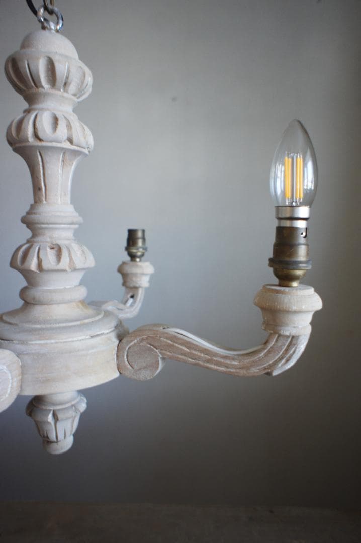 フランスアンティーク　木製シャンデリア　４灯　シャビー　店舗什器