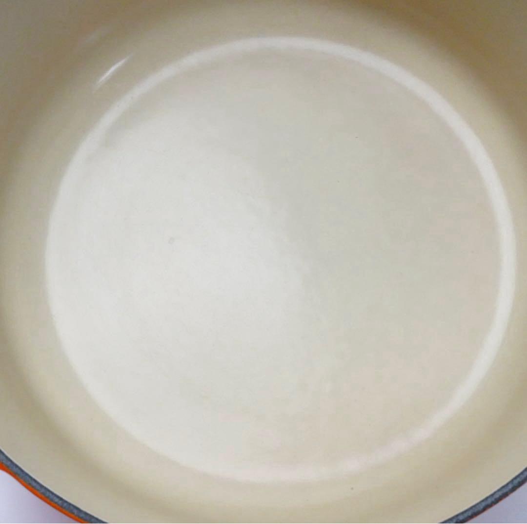 LE CREUSET　ココット ロンド オレンジ　22cm