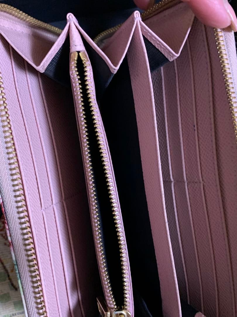 Dolce & Gabbana 花柄 長財布