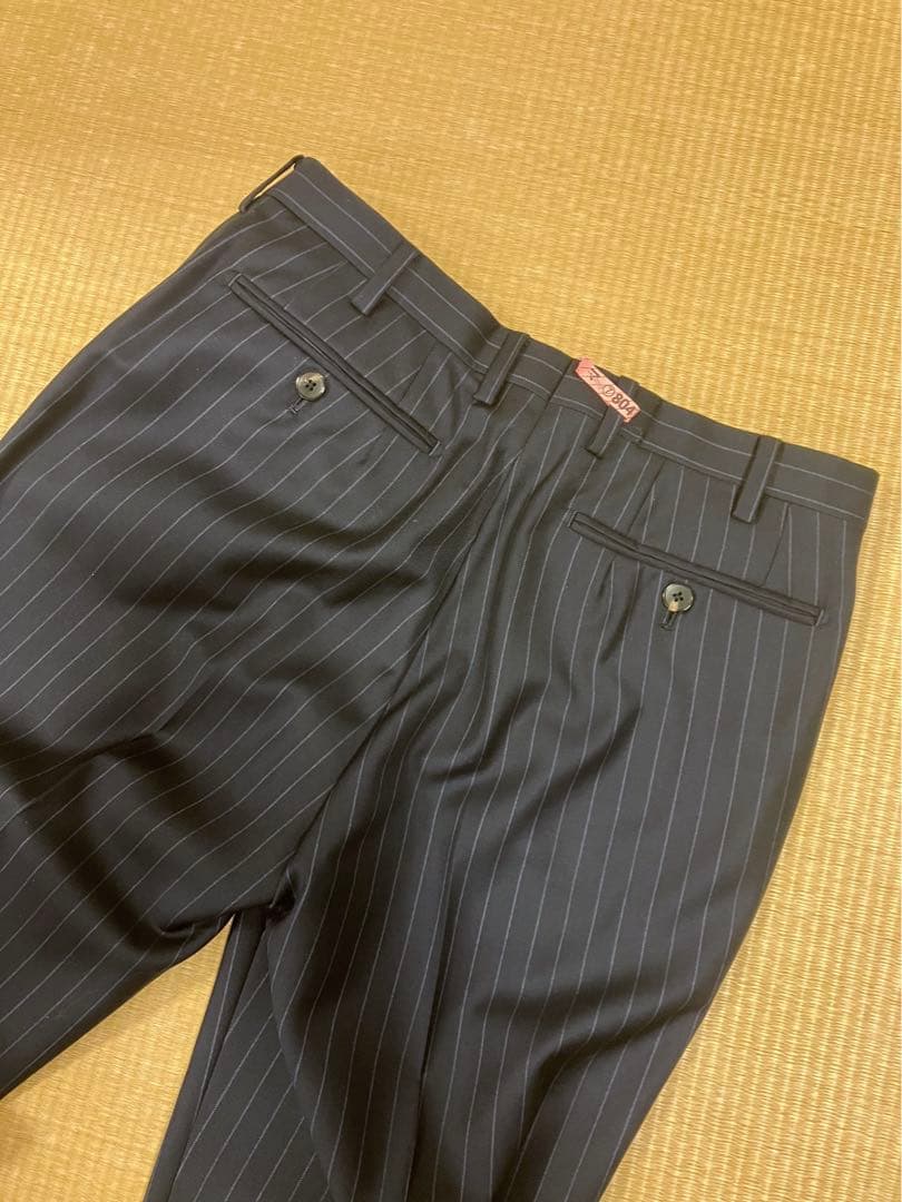 バーバリーブラックレーベル　ネイビーストライプスーツ　プレミアムコレクション