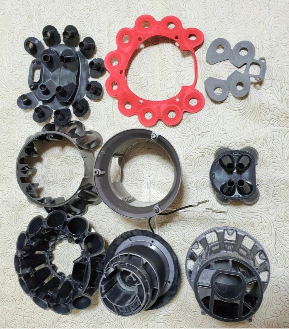 ダイソン掃除機V10、SV12