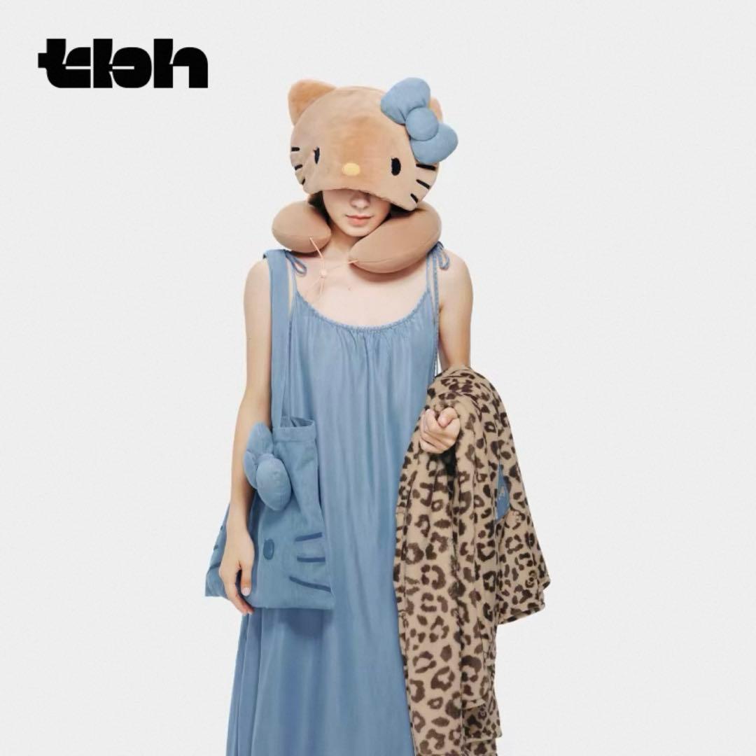 【海外限定 新品】 Hello Kitty ×TBH ネックピロー