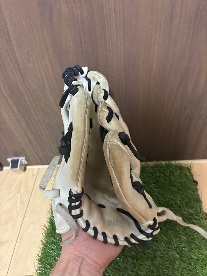 NIKE 一般軟式用内野手グラブ