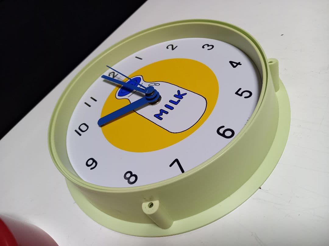 希少　1970s　ビンテージ　日本製　牛乳瓶　ポストモダン　アート　クロック