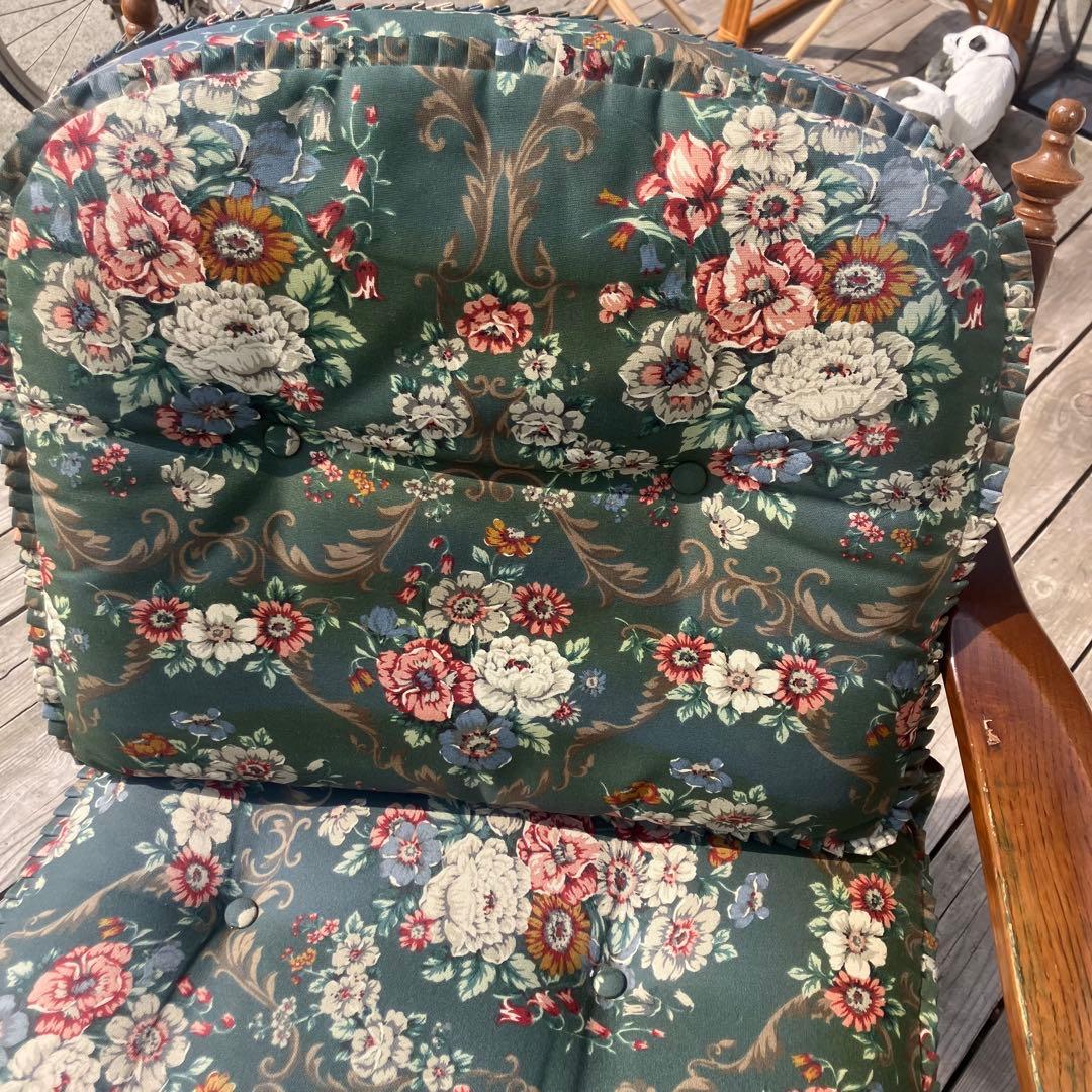 ヴィンテージ 飛騨産業 キツツキ 木製フレーム 花柄2人掛けソファー セパレート