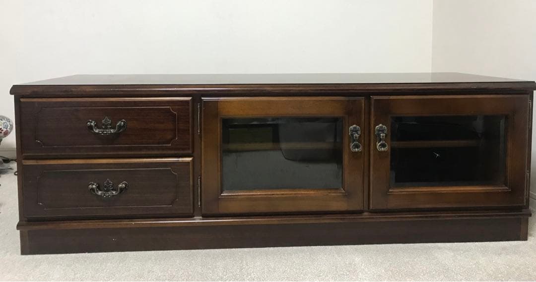 カリモク家具　テレビ台　コロニアル　サイドボード