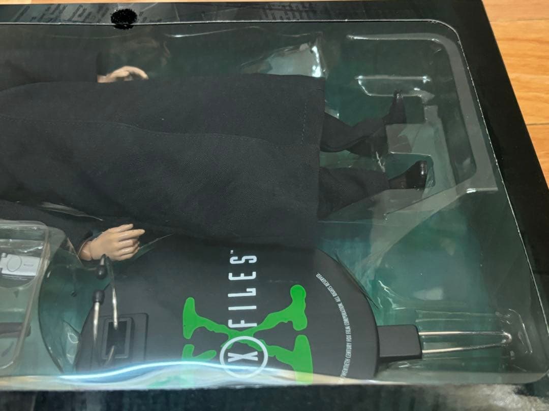 サイドショウ 1/6 Xファイル ダナ・スカリー フィギュア 未開封