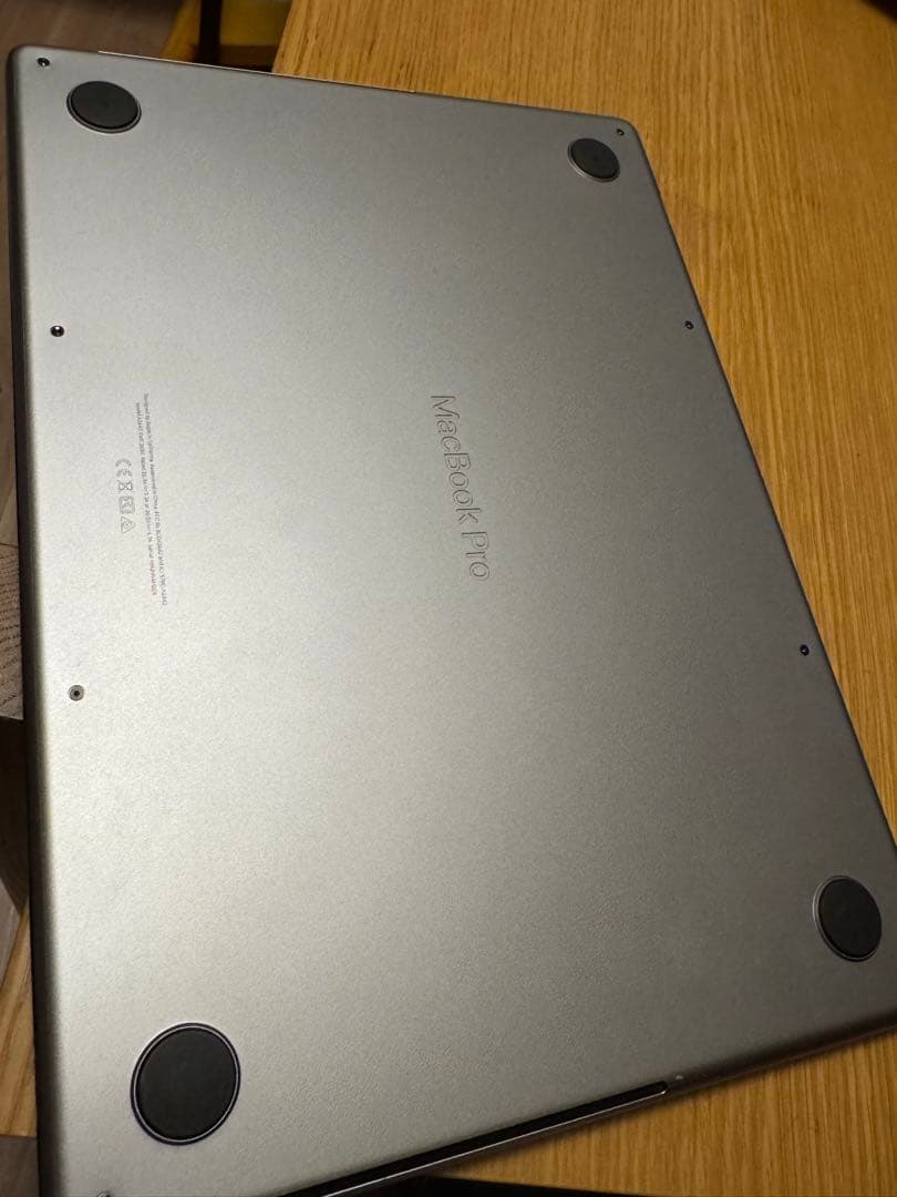 ジャンク扱い MacBook Pro 14インチ M1 Pro おまけ付き