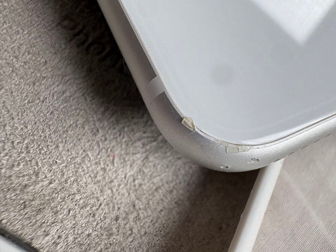 iPhone SE (第2世代) SIMフリー　256GB ホワイト