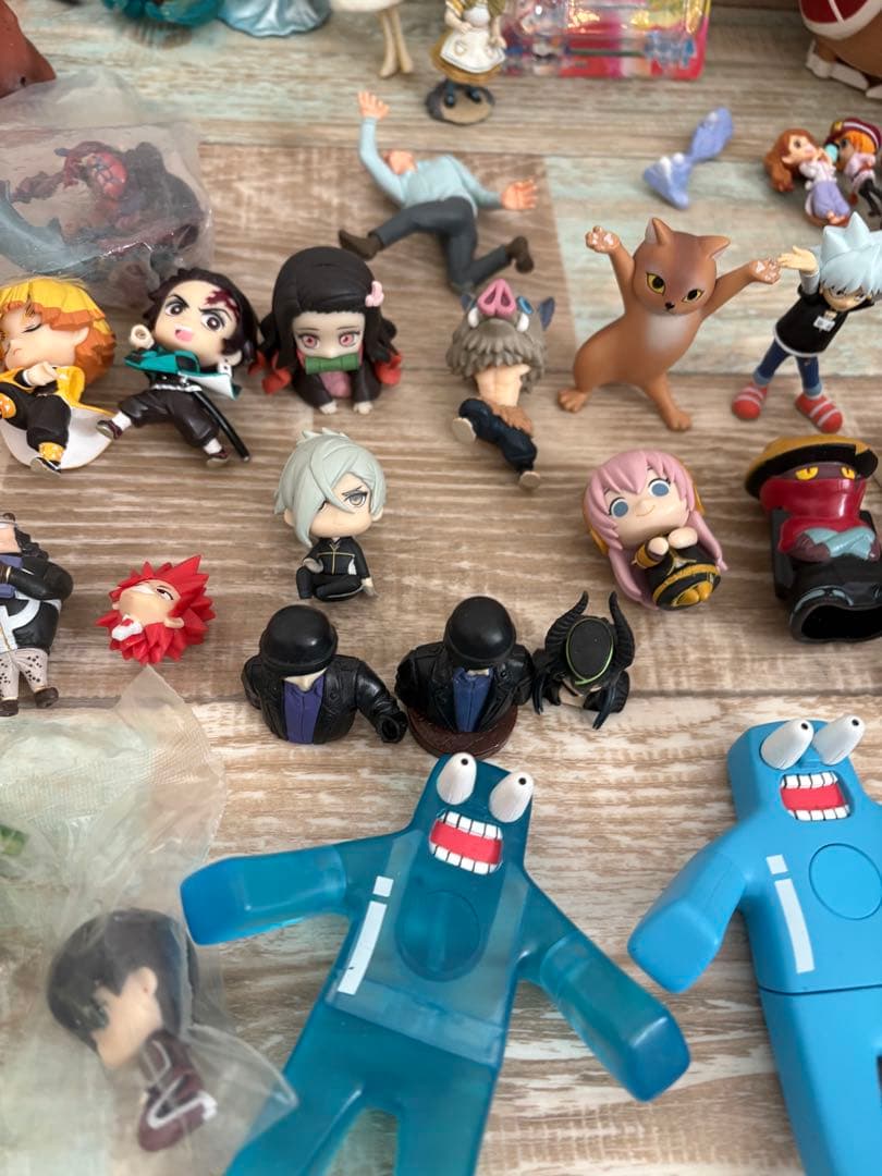 キャラクター　グッズ　まとめ売り　漫画　アニメ　グッズ　セット　191個