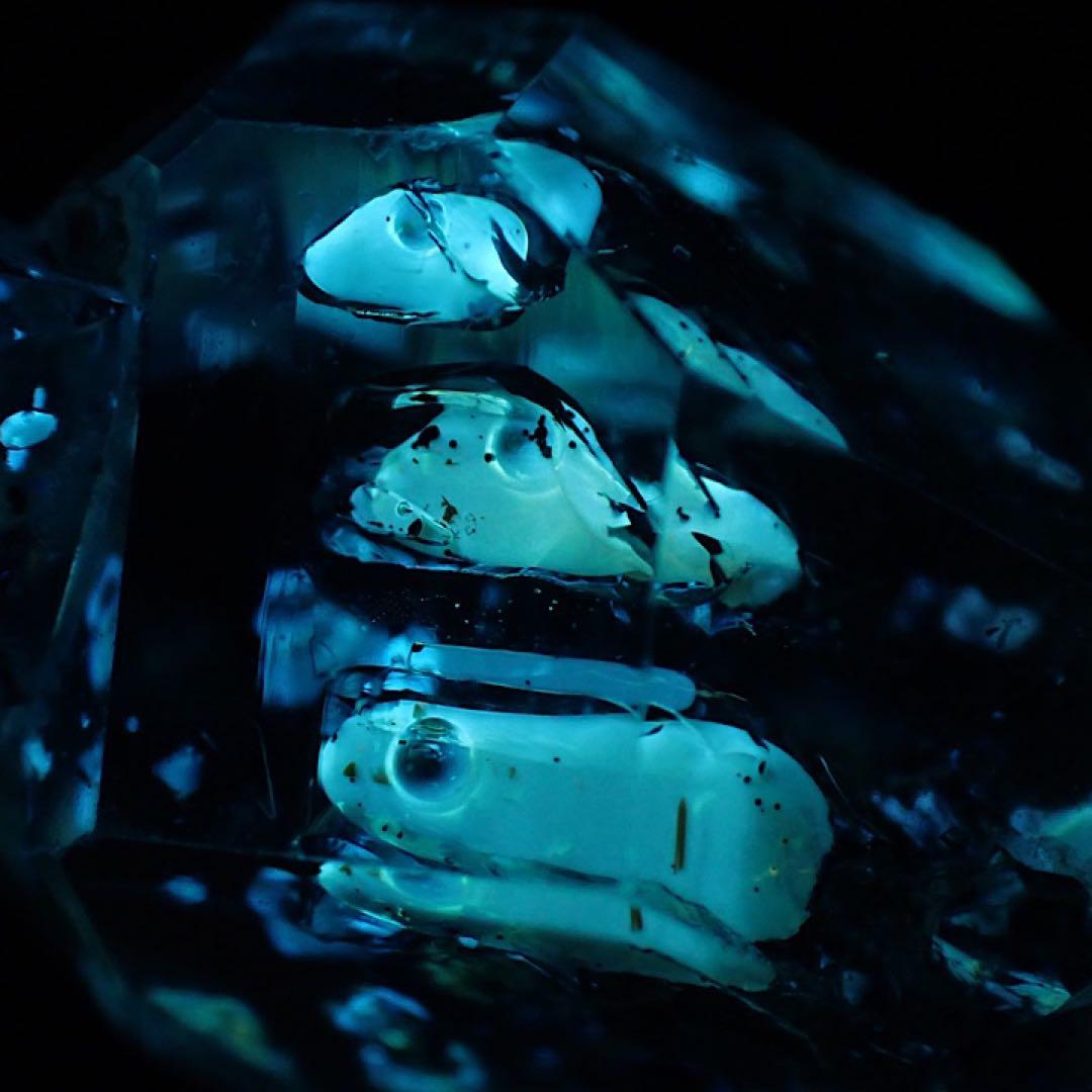 【パキスタン産】オイルインクォーツ