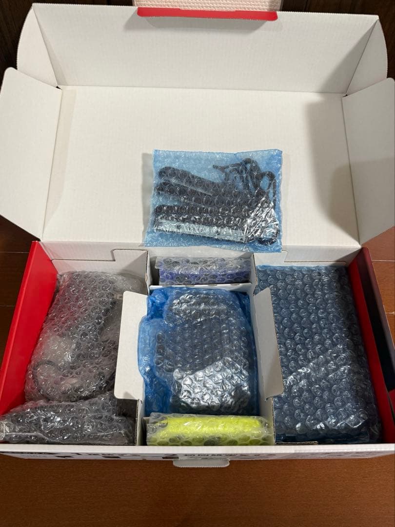 Nintendo Switch 本体&カセット&コントローラー