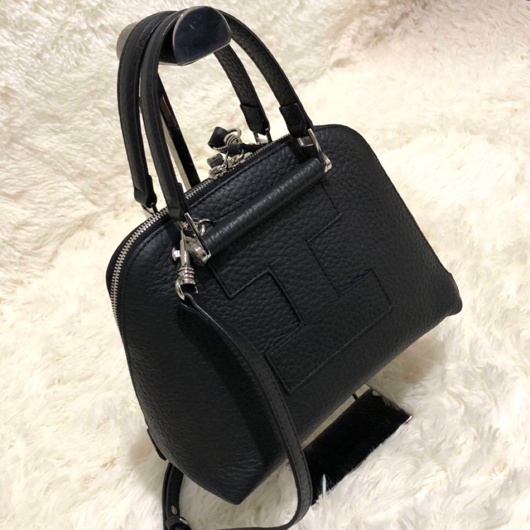 新品同様✨イアクッチ ギブリS 　レザー2way ハンドバッグ ショルダーバッグ