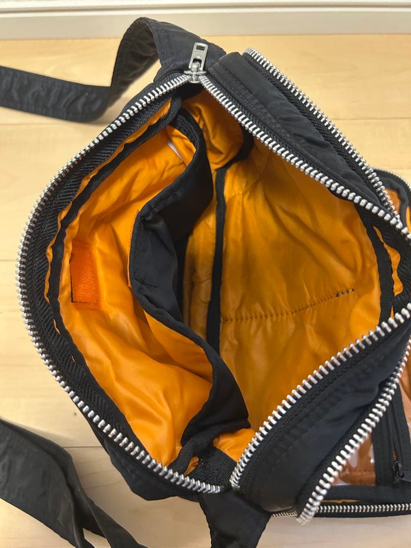 定番！人気！PORTER タンカー ショルダーバッグ ブラック