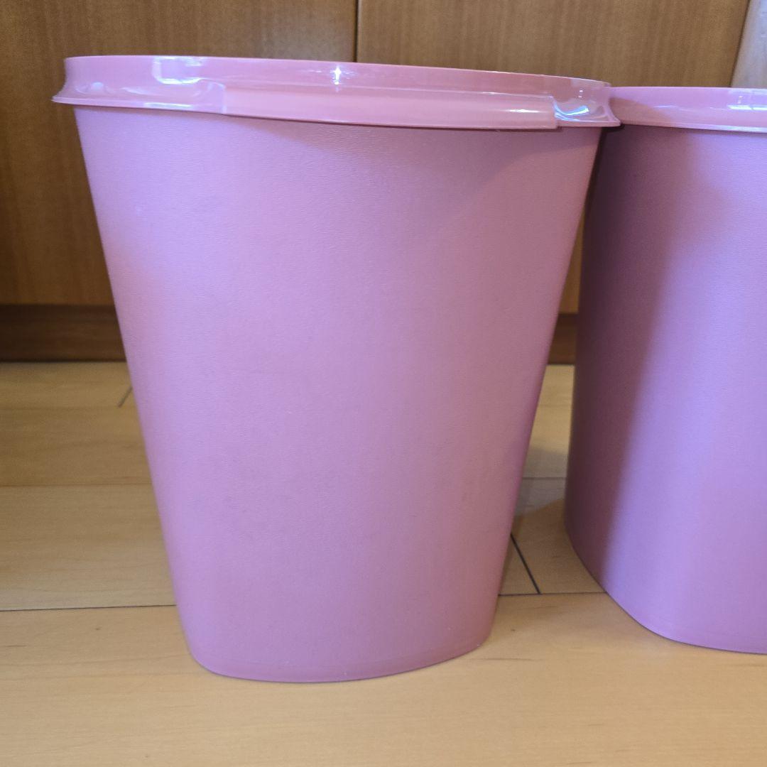 タッパーウェア　マキシクィーンデコレーター たっぷり10kg仕込める大容量サイズ