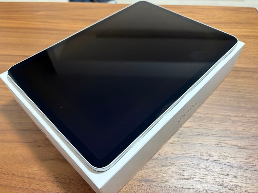 [最終値下げ価格]美品iPad Pro 11インチ256GB Wifi