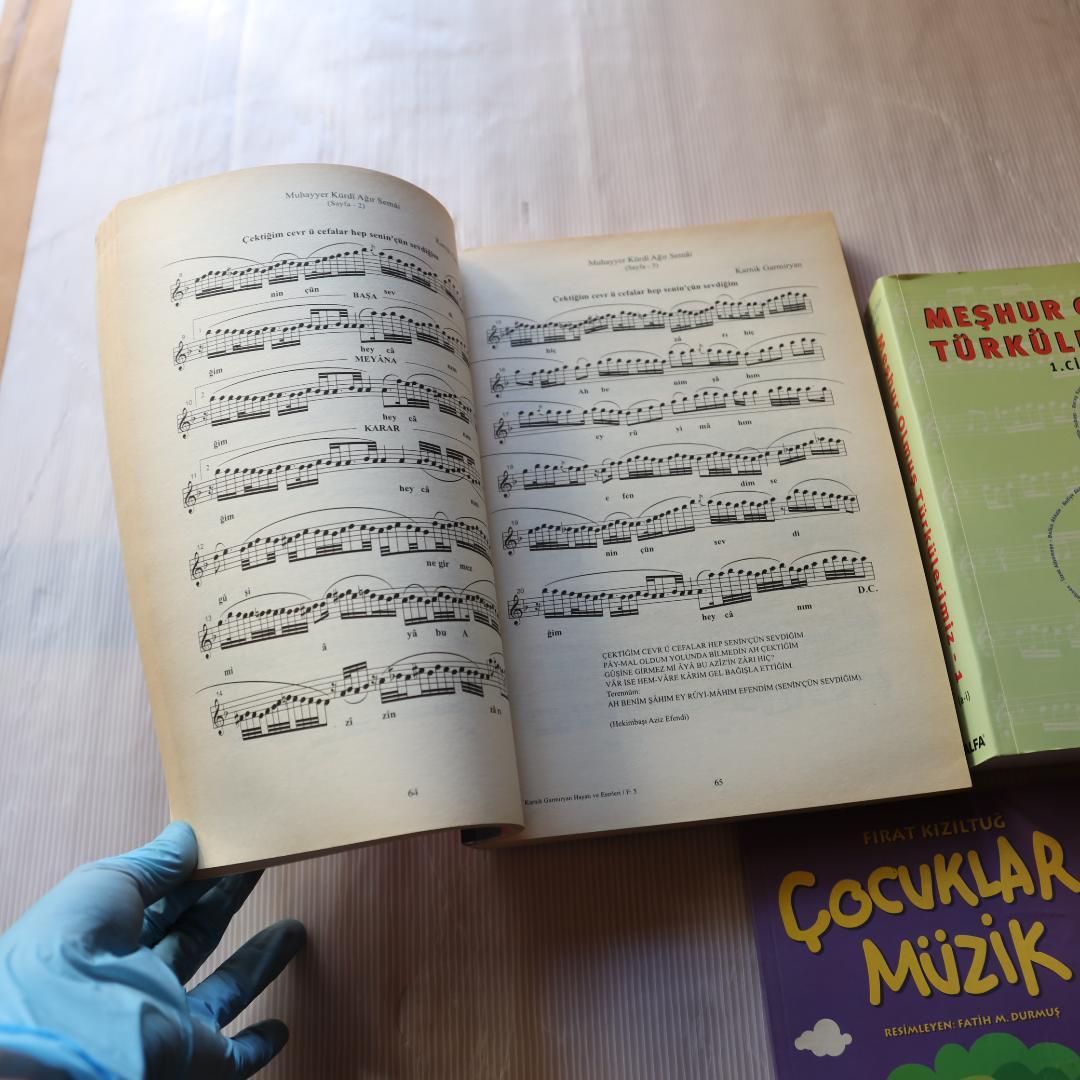 トルコ音楽　楽譜　理論書　音楽学