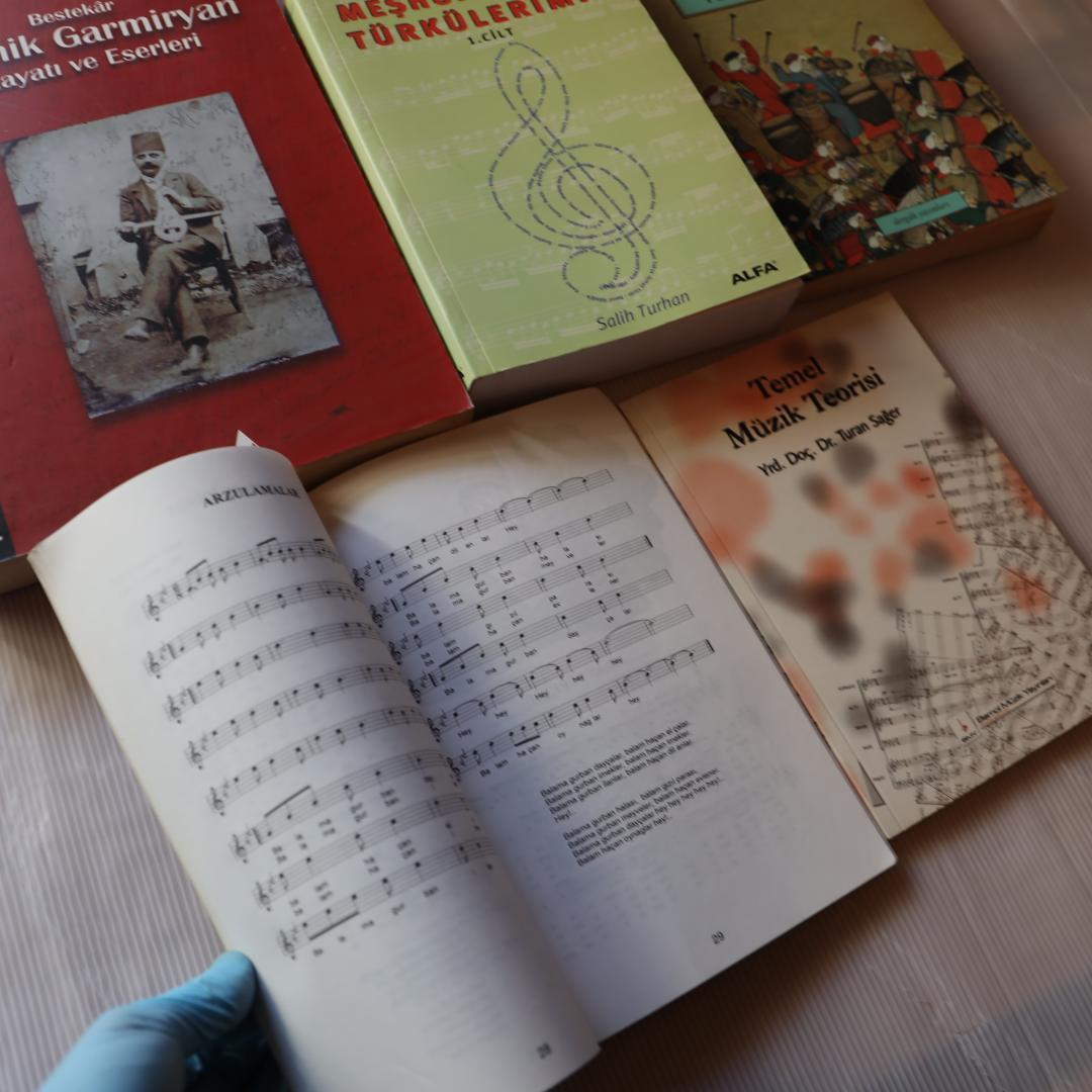 トルコ音楽　楽譜　理論書　音楽学