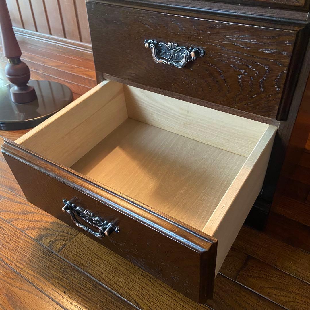 ベッドサイドキャビネット　アメリカ製　3段引き出し　ミニチェスト　ビンテージ家具