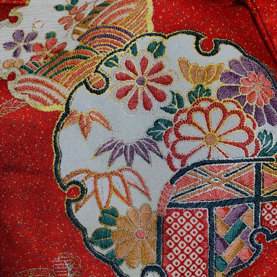 七五三七歳‼️豪華正絹レッド×BLACKラメ煌びやか花々刺繍金彩金箔完全フルセット