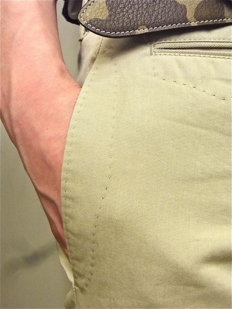 G.T.A ジーティーアー TWISTED BARRACK ベージュ 50