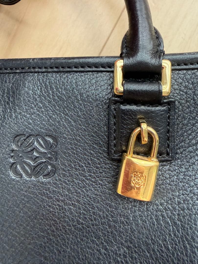 ロエベ アマソナ23 レザー ハンドバッグ ブラック