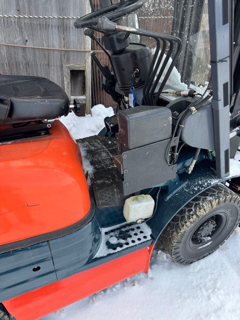 トヨタフォークリフト１.８ジィーゼル、サイドシフトフォーク