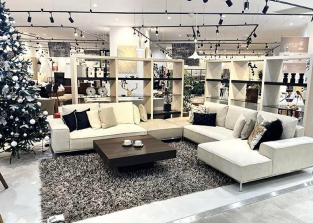 ダークブラウンクリーム色ソファセット Aromania+ ブラウン フワフワラグ