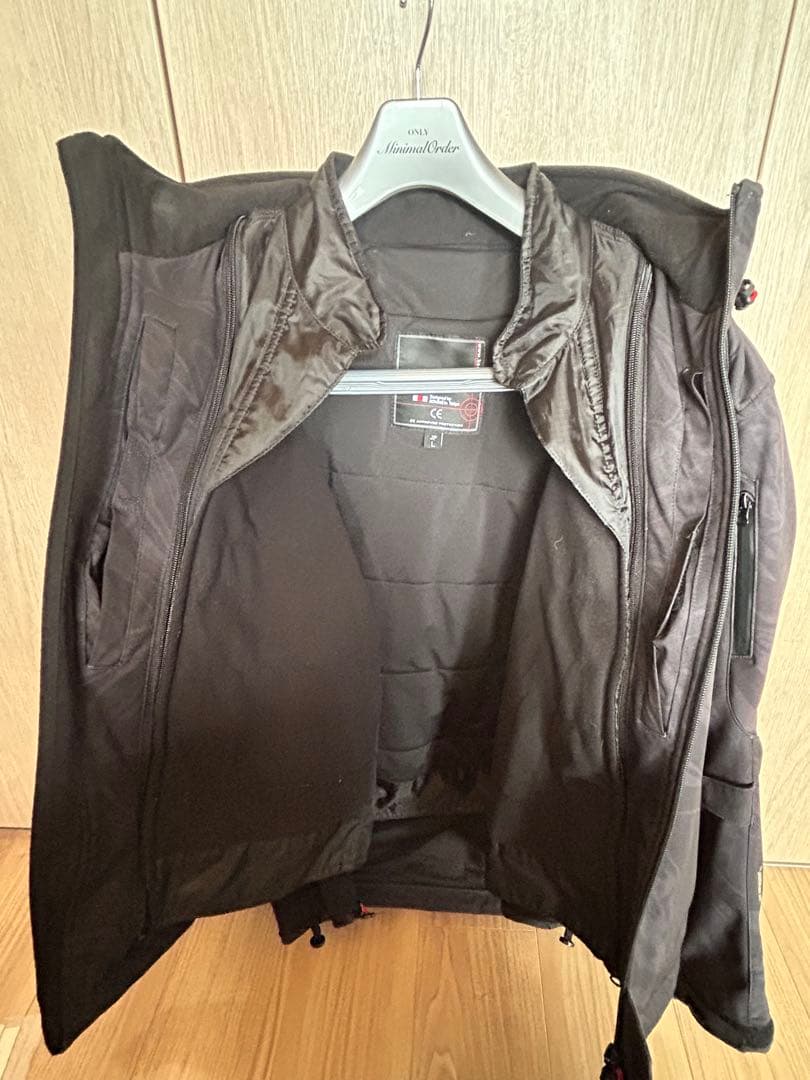 コミネ　プロテクトソフトシェルウィンターパーカー　ネオブラック　Lサイズ