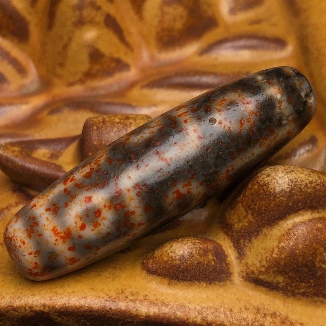 ◆激レア◆ 九眼天珠 1894 老天珠 ジービーズ お守り 呪物 護符