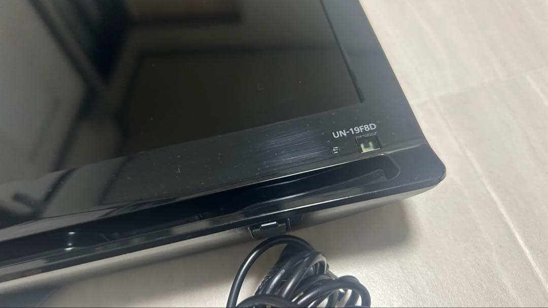 UN-19F8D パナソニック 19V型 液晶 テレビ