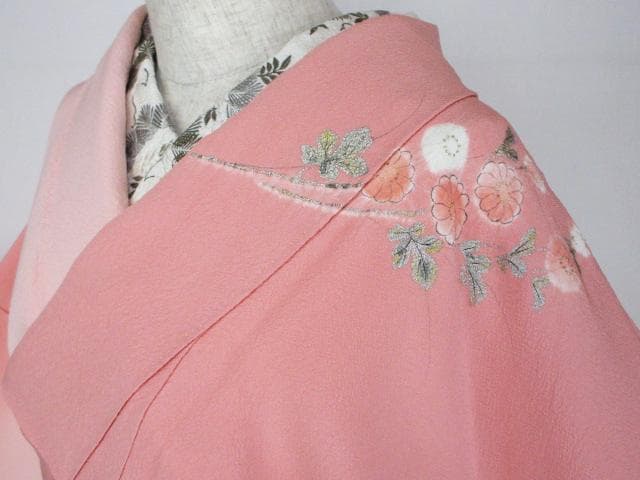 未着用に近い！美品＊滝泰謹製＊絞り＊菊＆桜＊総柄＊訪問着＊１６０ｃｍ＊裄６９