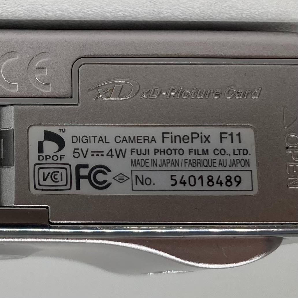 FUJIFILM　コンパクトデジタルカメラ　Finepix F11　ジャンク