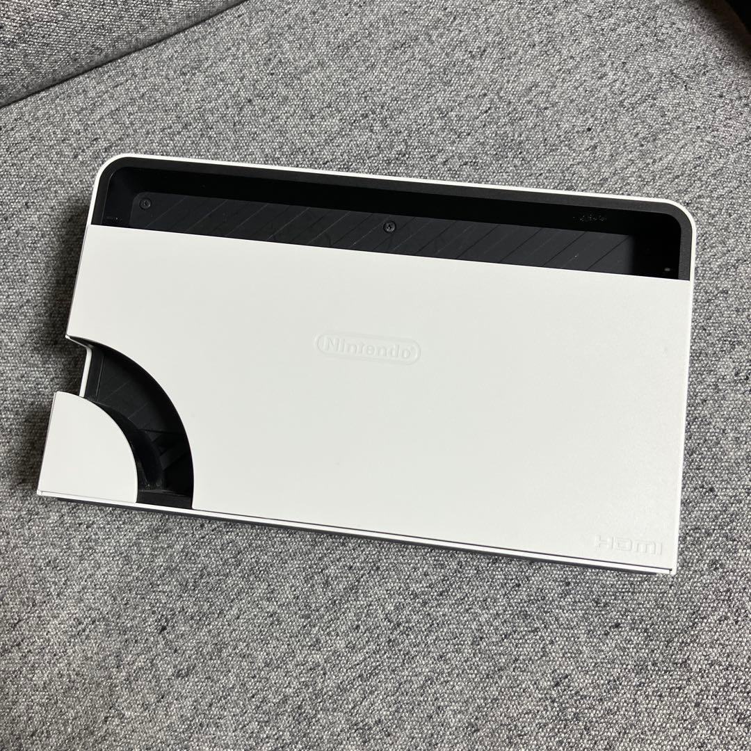 【美中古】 Nintendo Switch 任天堂 スイッチ 有機ELモデル 白