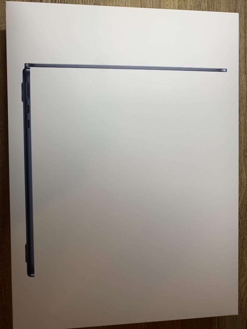 MacBook Air M1 スペースグレー 16GB / 256GB