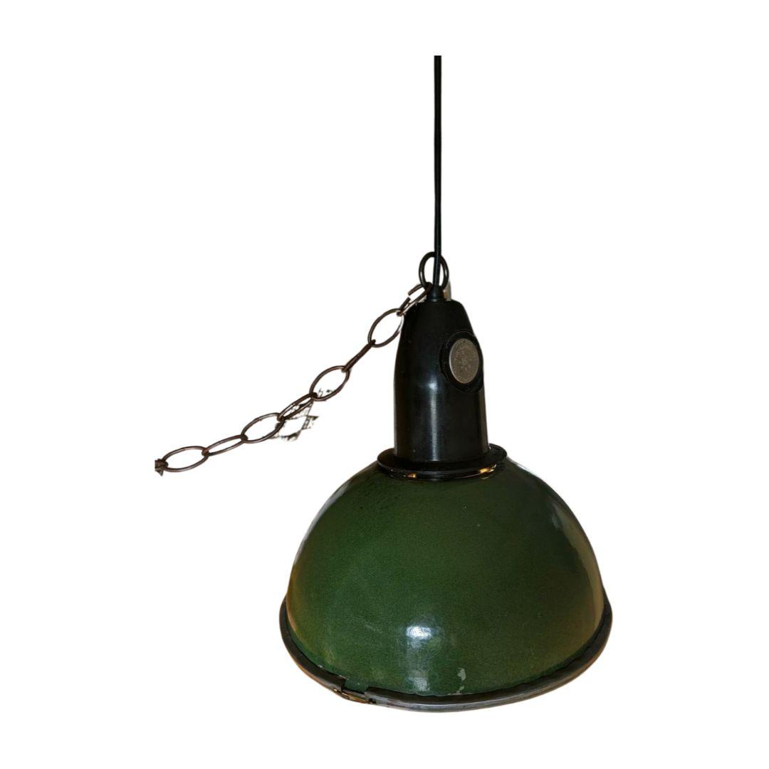 希少　ソビエト時代の雰囲気漂う、グリーンエナメル＆ガラスドームのペンダントライト