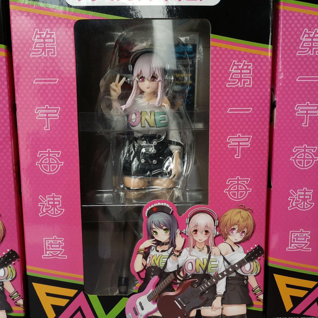 宇宙第一速度プレミアムフィギュアSUZU SONICO FU-RI